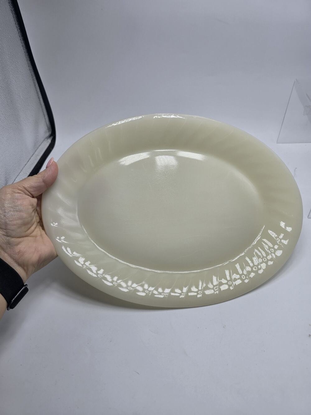 Fire King Oven Ware Glass Oval Platter Swirl Design 12” X 9” USA